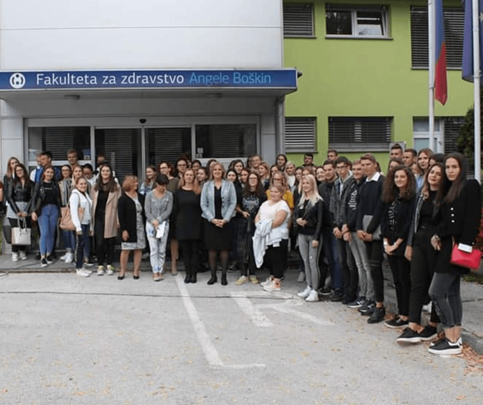 Students at faculty of health sciences